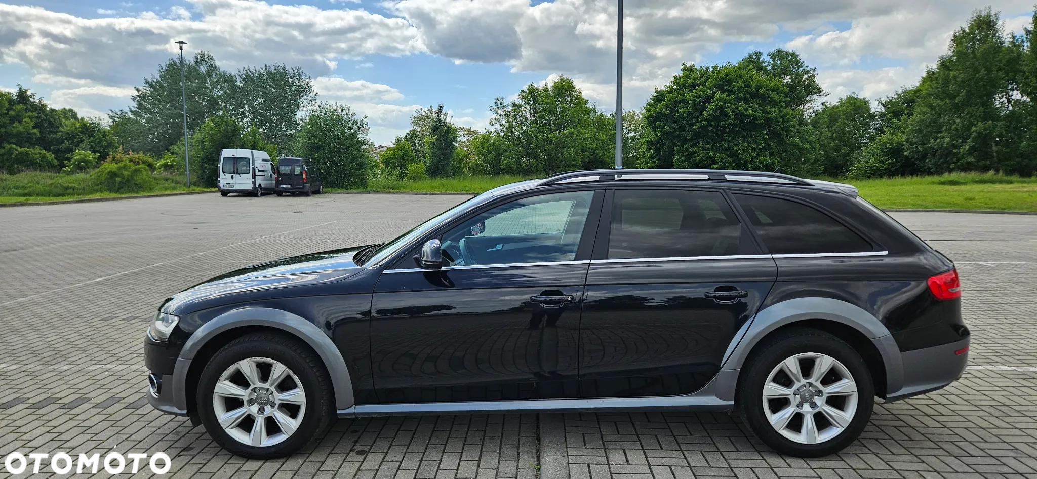 Audi A4 Allroad 2.0 TDI Quattro - 15