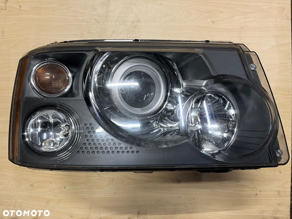 Lampa przednia prawa xenon LHD 12 PIN 6H32-13W029 Range Rover Sport L320 2005-09 - 1