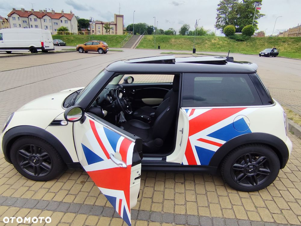MINI Cooper D - 4