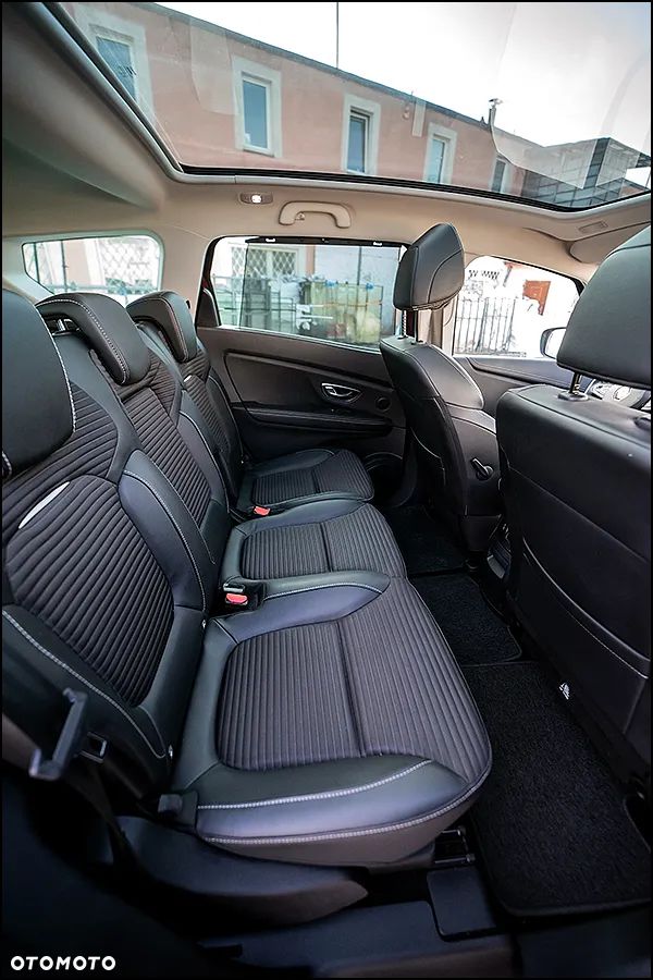 Renault Grand Scenic Gr 1.3 TCe FAP Intens EDC - 35