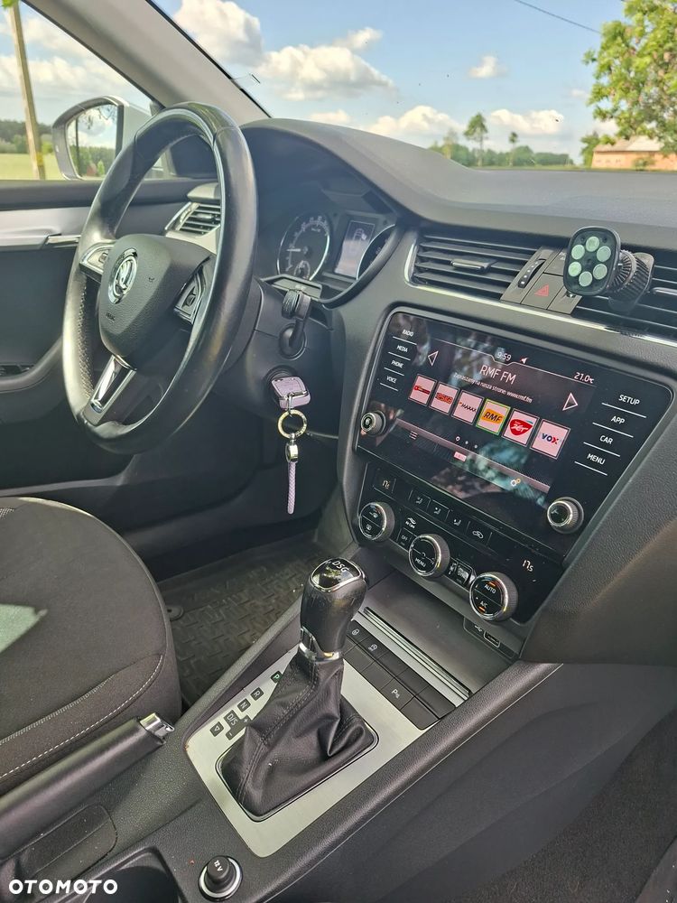 Skoda Octavia 1.6 TDI Ambition DSG - 7