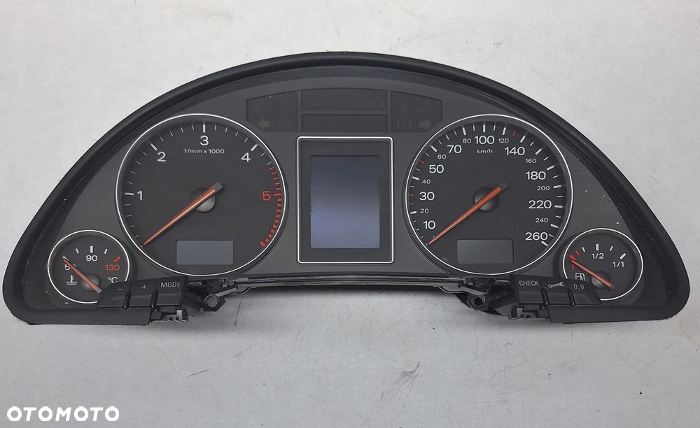 LICZNIK ZEGARY 8E0920900K - AUDI A4/B6 1,9 TDI / EUROPA - 1