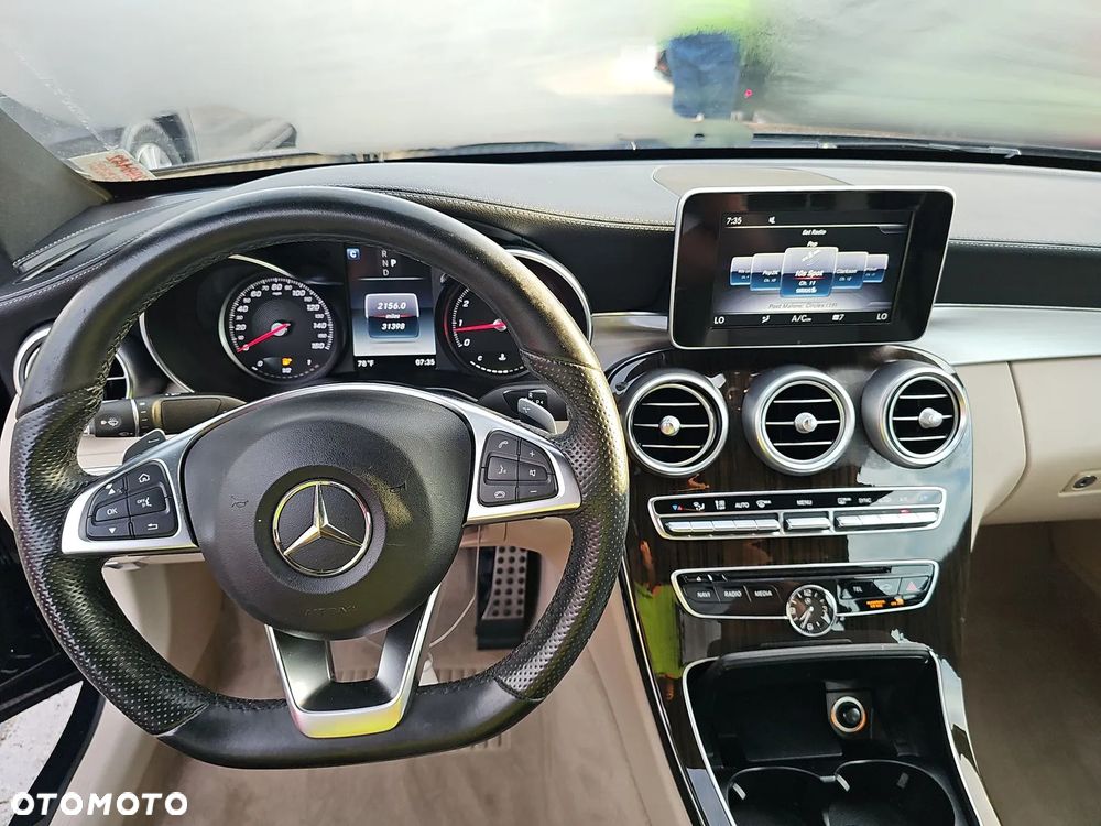 Mercedes-Benz Klasa C 300 Coupe 7G-TRONIC AMG Line - 11