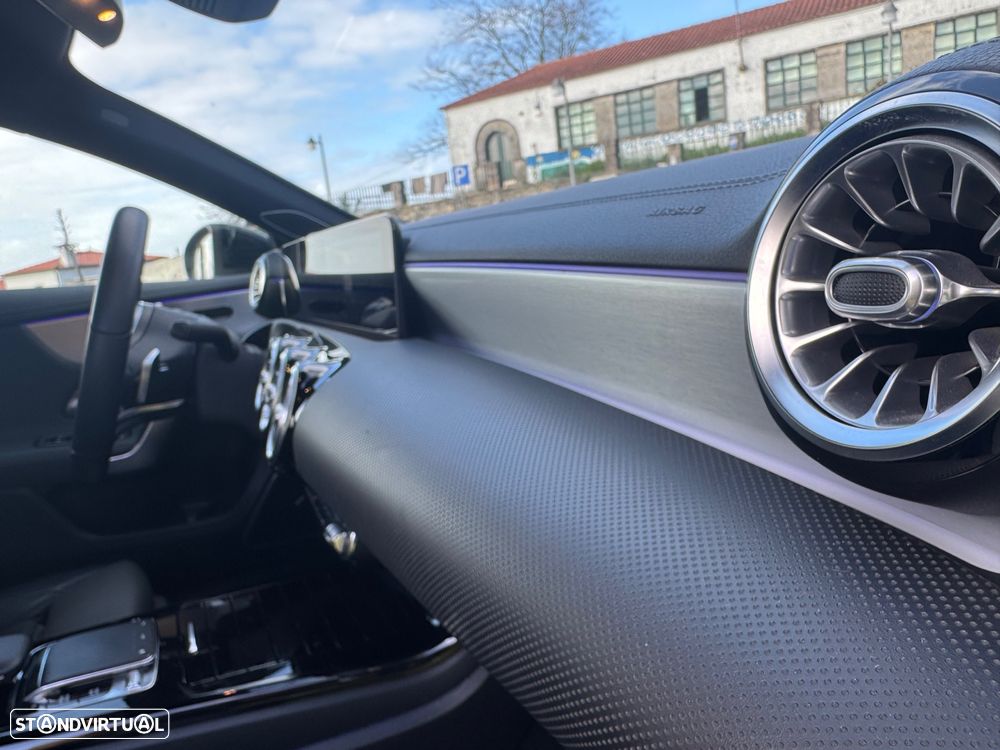 Mercedes-Benz A 200 7G-DCT AMG Line - 29