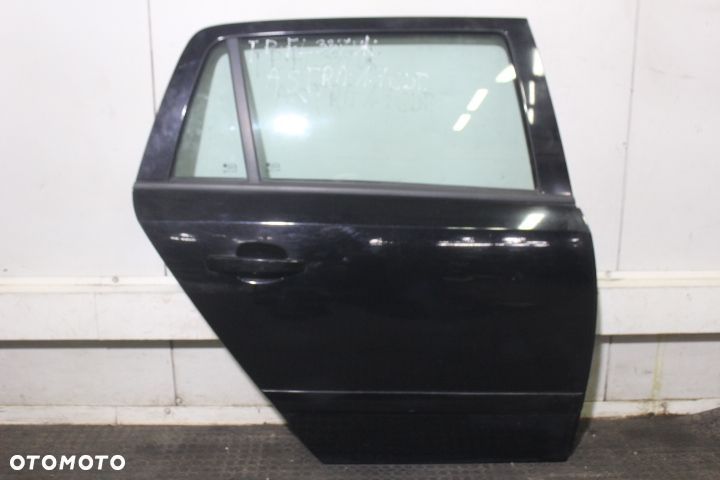 DRZWI PRAWY TYŁ OPEL ASTRA H - 1