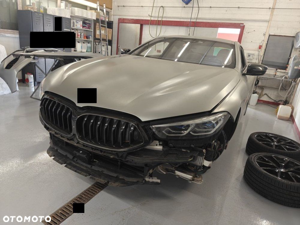 BMW Seria 8 - 4