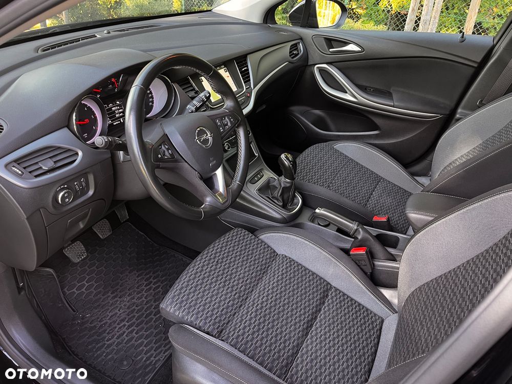 Opel Astra - 24