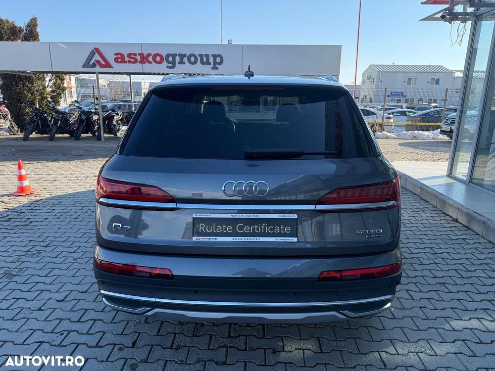 Audi Q7 - 8