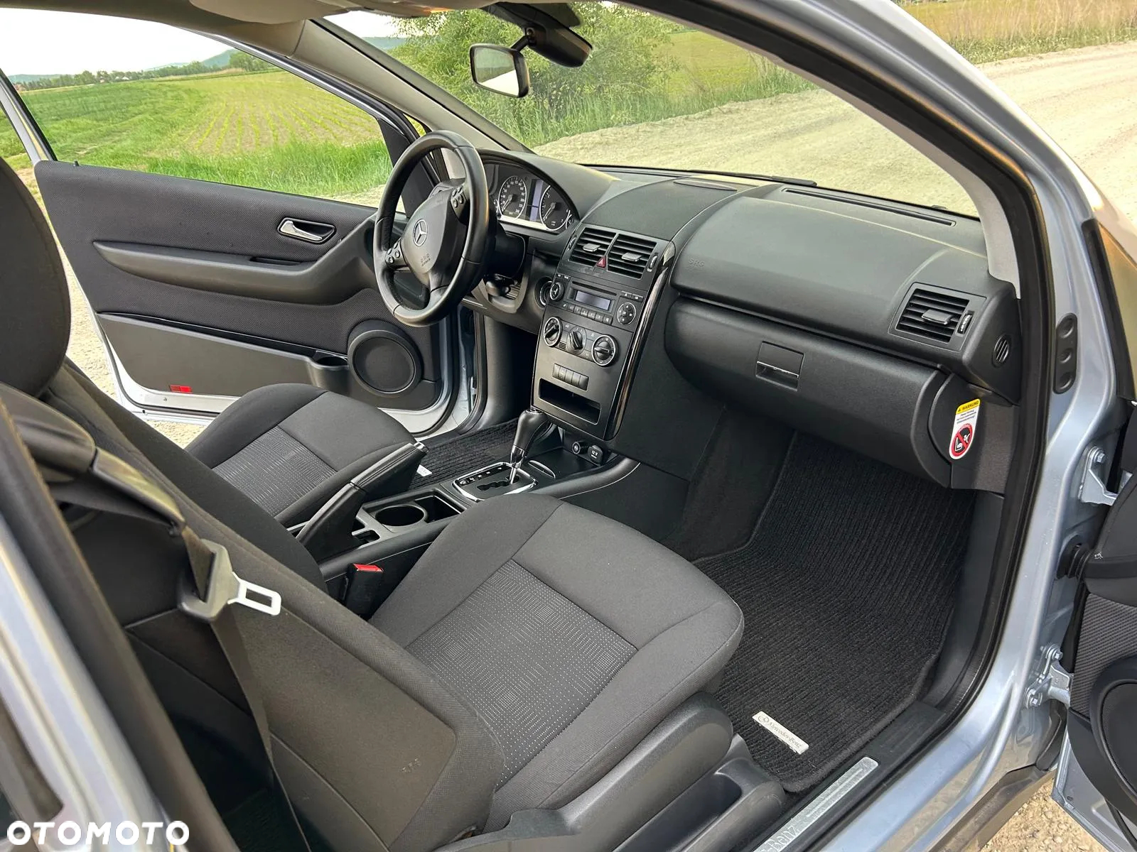 Mercedes-Benz Klasa A 150 Autotronic Avantgarde Grand Edition - 17
