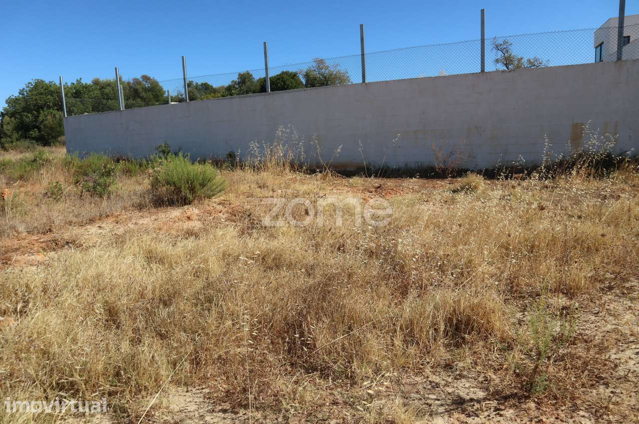 Terreno em Silves, Algarve, com 41.040 m² (4,1 hectares) - Grande imagem: 4/15