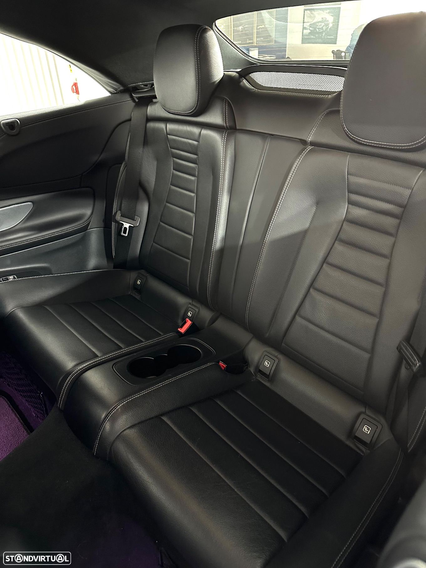 Mercedes-Benz E 220 d AMG Line - 15