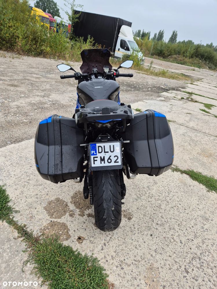 Kawasaki Ninja 1000 SX - 37