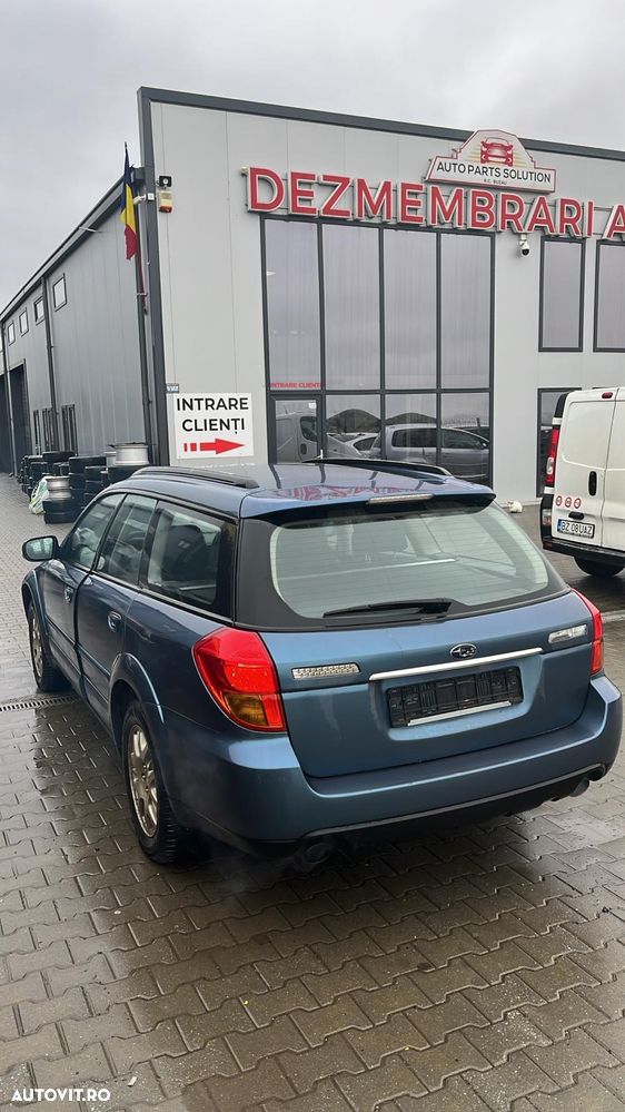 Dezmembram Subaru Legacy 2.5 benzina - 4