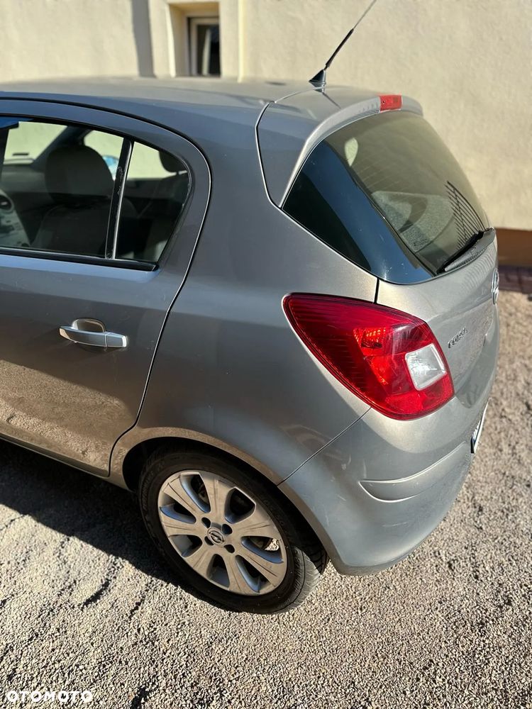 Opel Corsa - 5