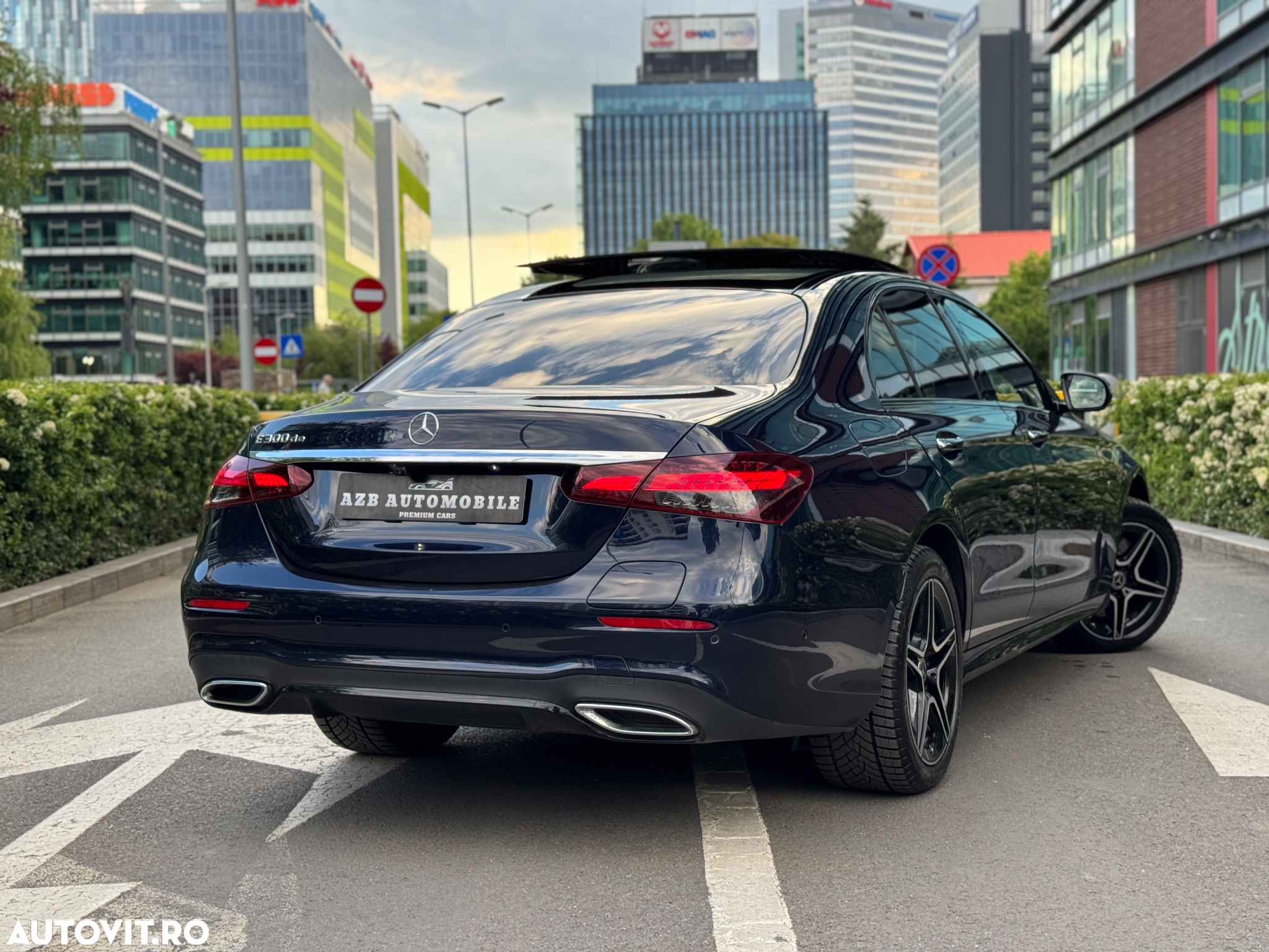 Mercedes-Benz E 300 de T 9G-TRONIC AMG Line - 6