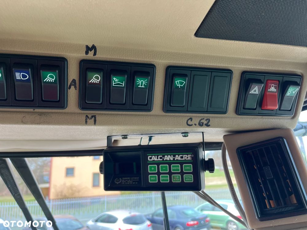 John Deere 2054 - 19