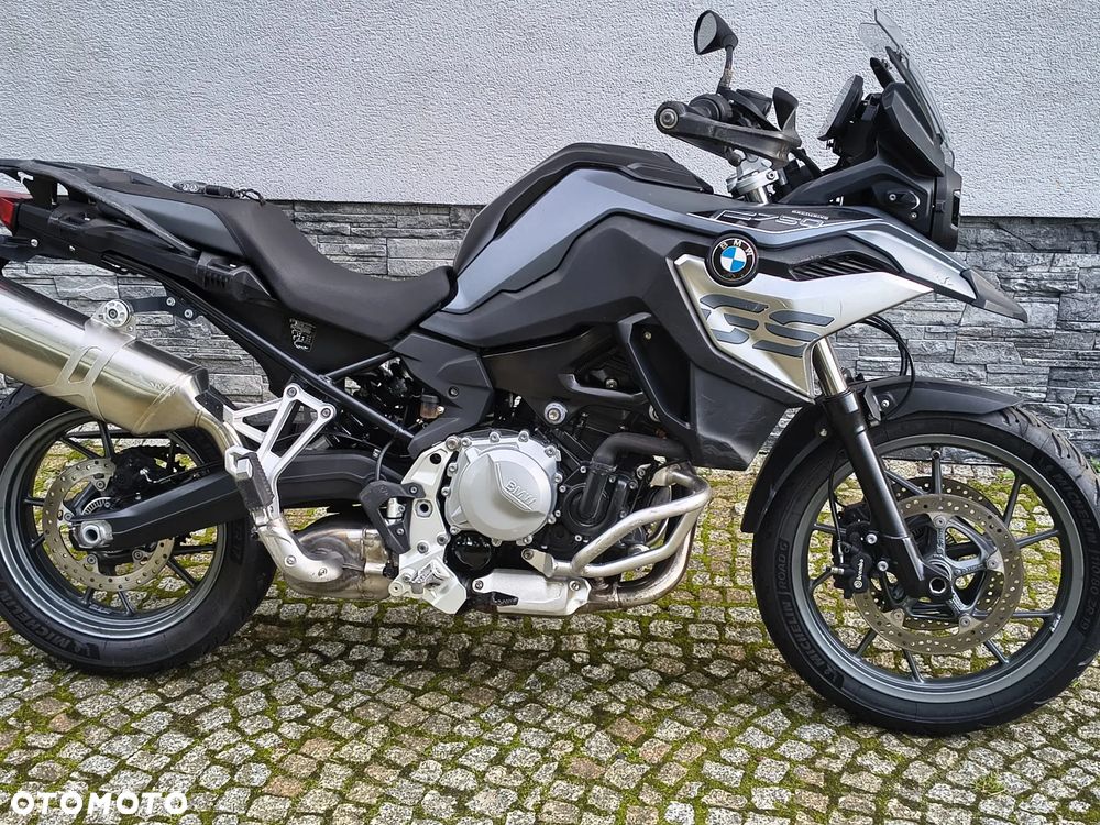 BMW F - 29