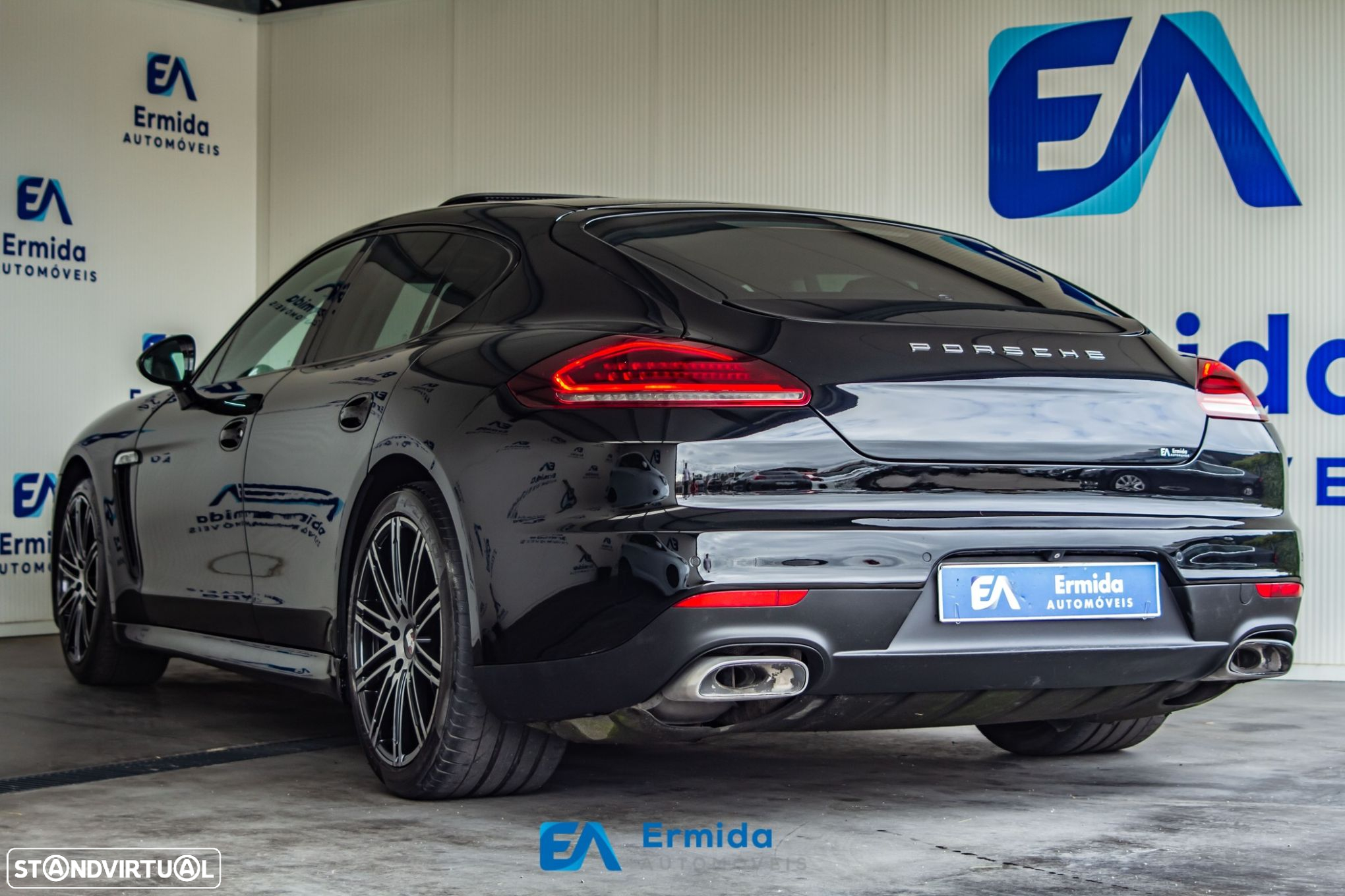 Porsche Panamera Platinum Edition - 6