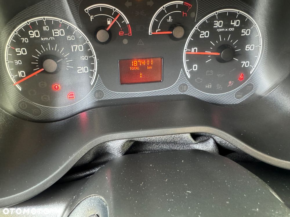 Fiat Doblo 1.3 Multijet 16V Active - 21