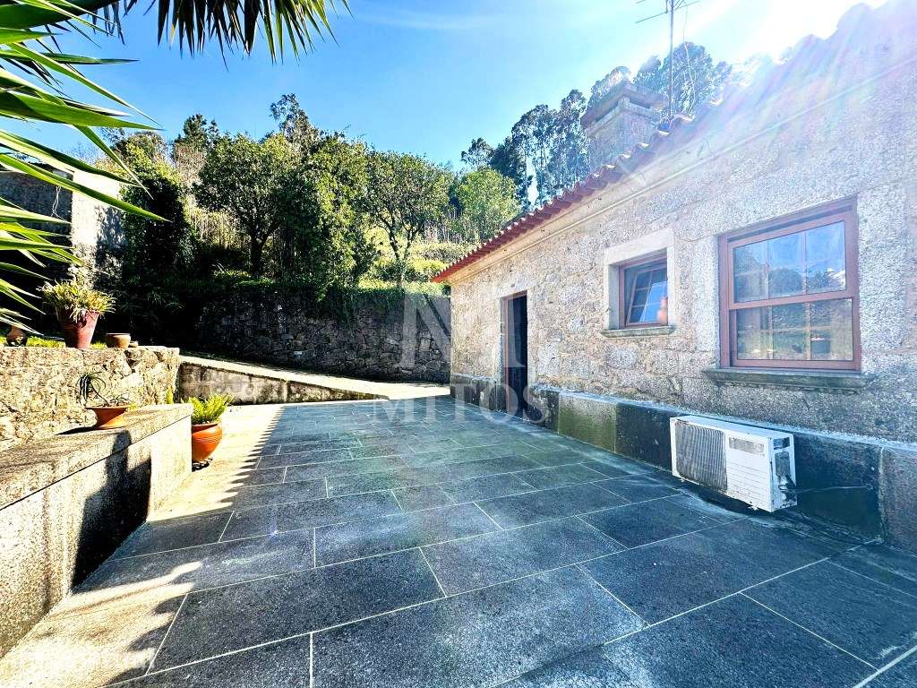 Moradia T2 em pedra para venda em Portela Susã - Viana do Castelo - Grande imagem: 2/14