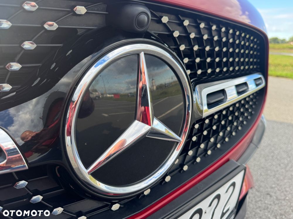 Mercedes-Benz GLA - 30