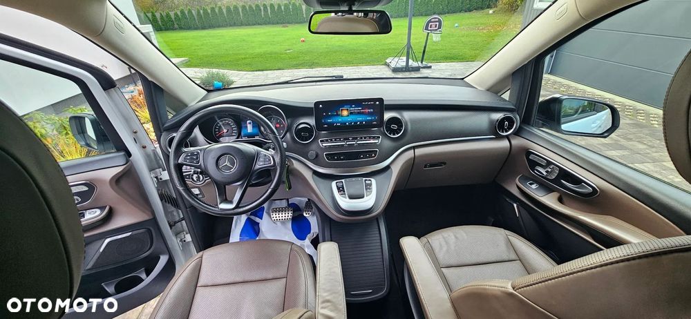 Mercedes-Benz Klasa V 300 d 4-Matic Avantgarde 9G-Tronic (ekstra d³) - 13