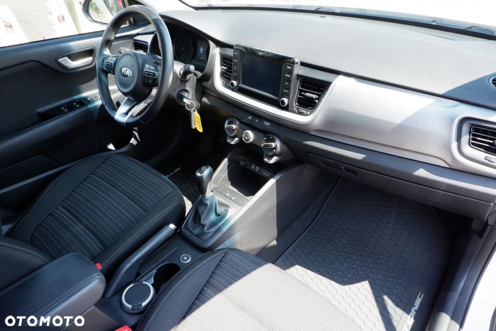 Kia Stonic 1.4 L - 4
