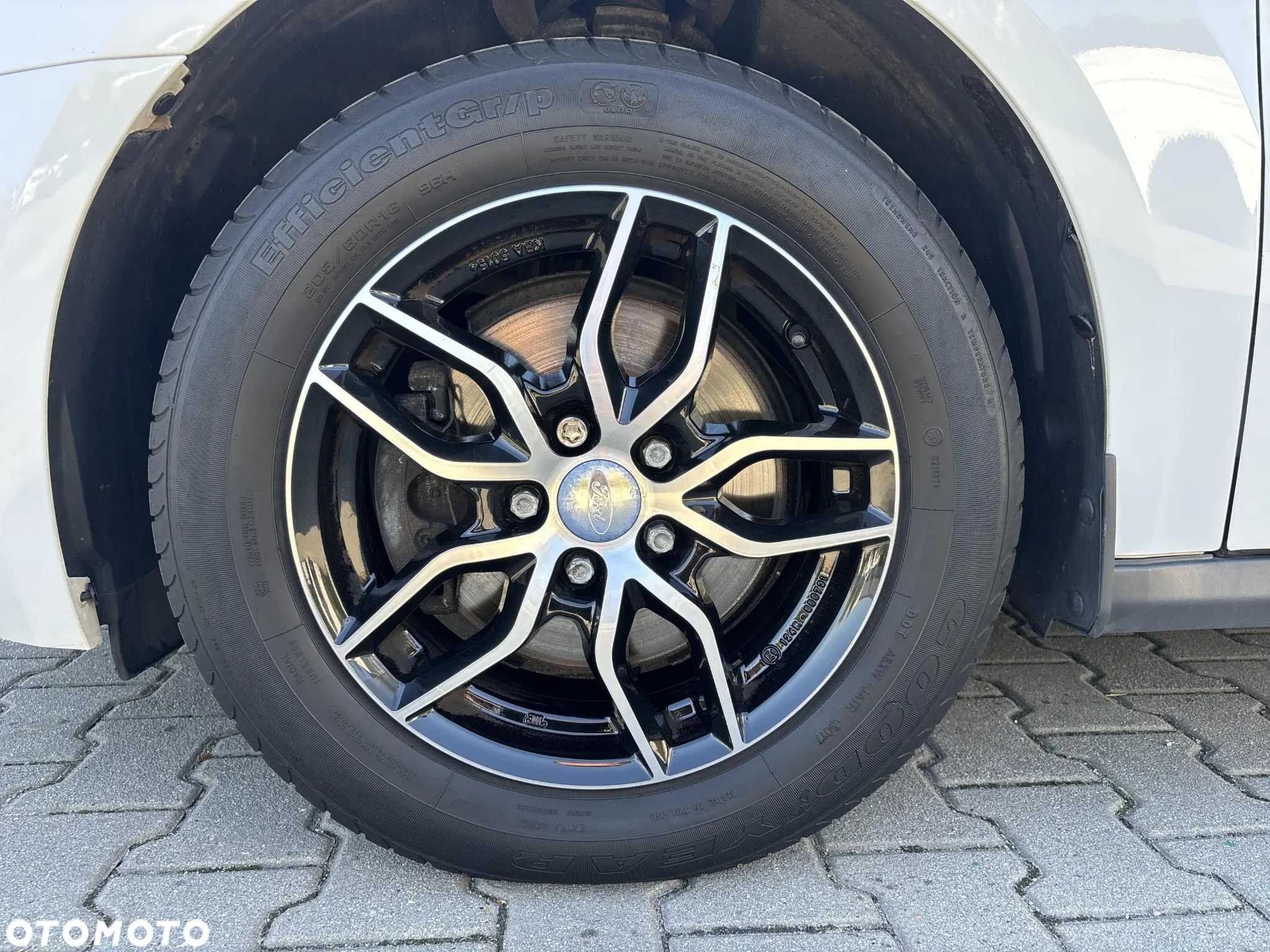 Ford Transit Connect - 18