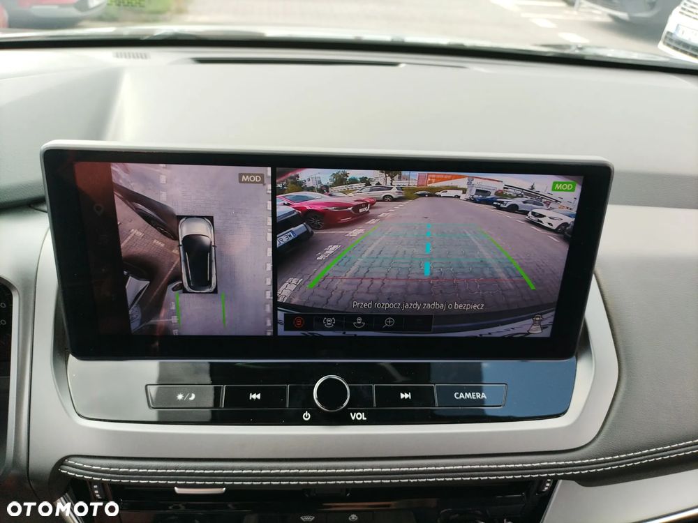 Nissan Qashqai 1.3 DIG-T mHEV N-Connecta Xtronic - 13