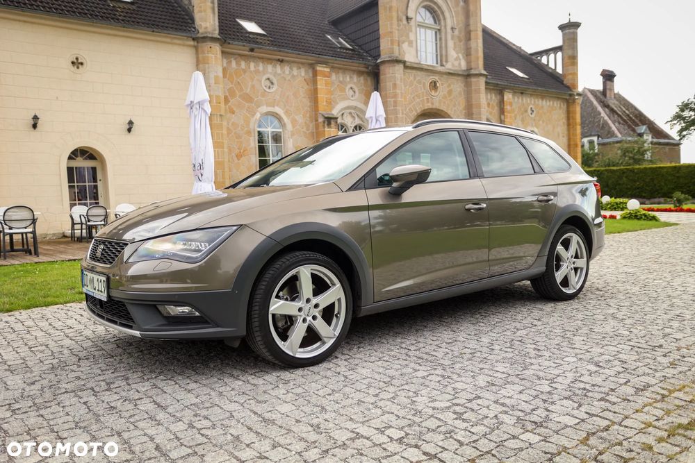 Seat Leon ST 2.0 TDI Start&Stop 4Drive DSG X-Perience - 16