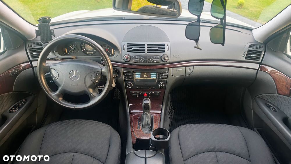 Mercedes-Benz Klasa E 220 CDI Automatik Classic - 12