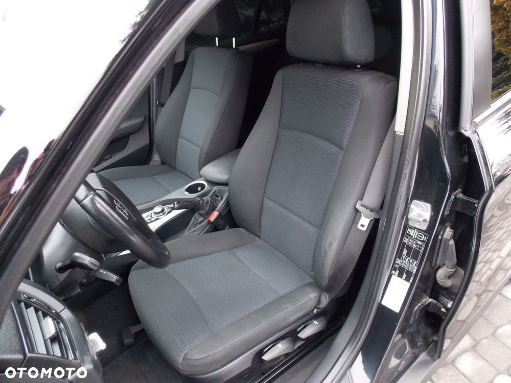 BMW Seria 1 - 36