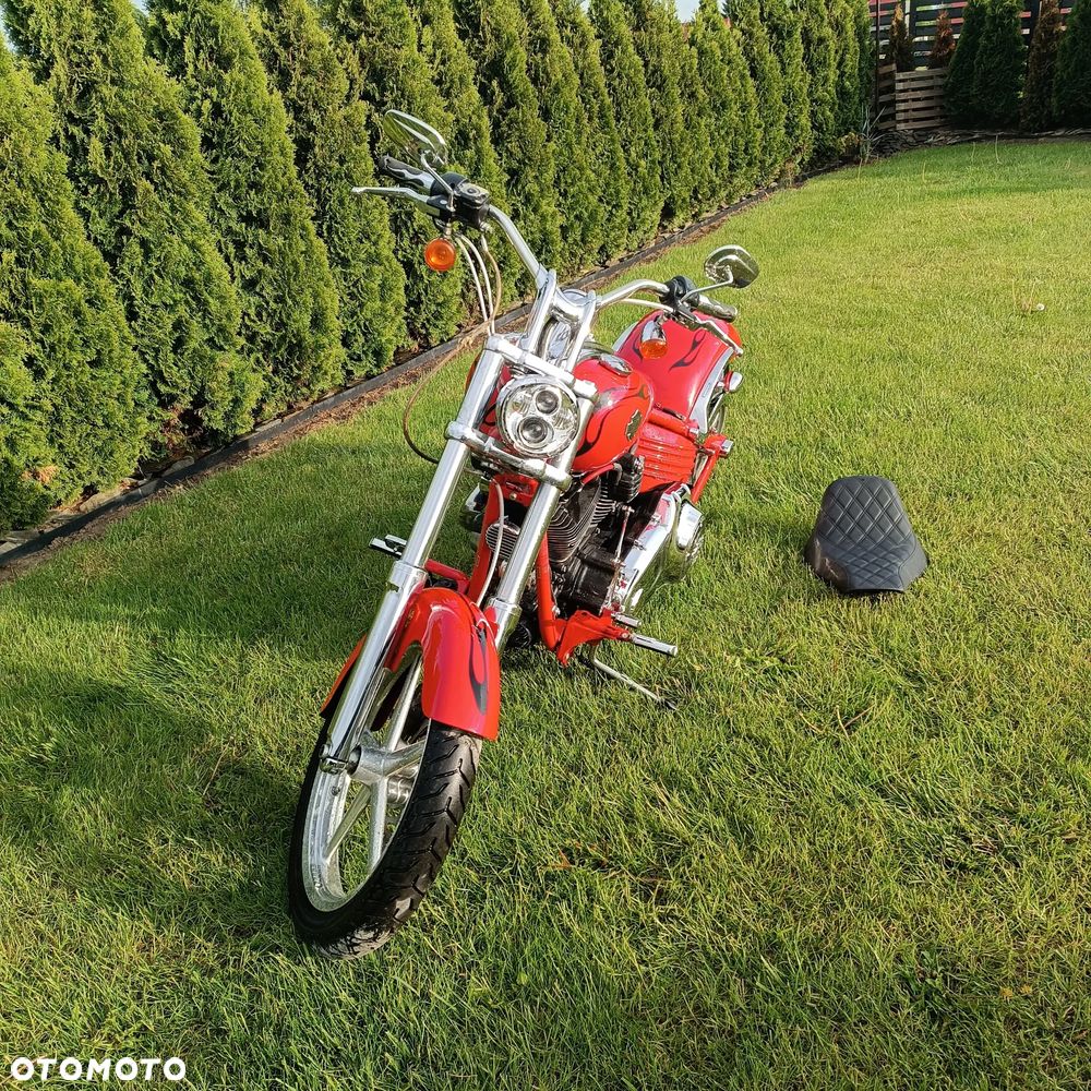 Harley-Davidson Softail Breakout - 17