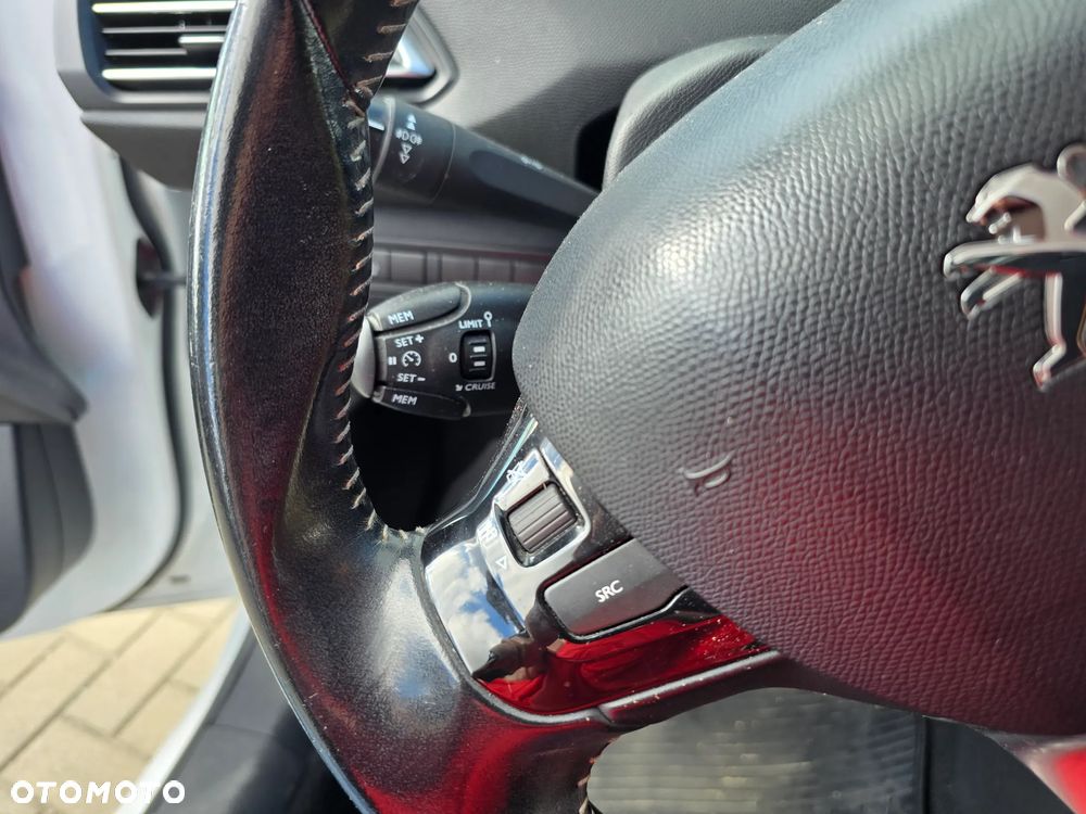 Peugeot 308 - 27