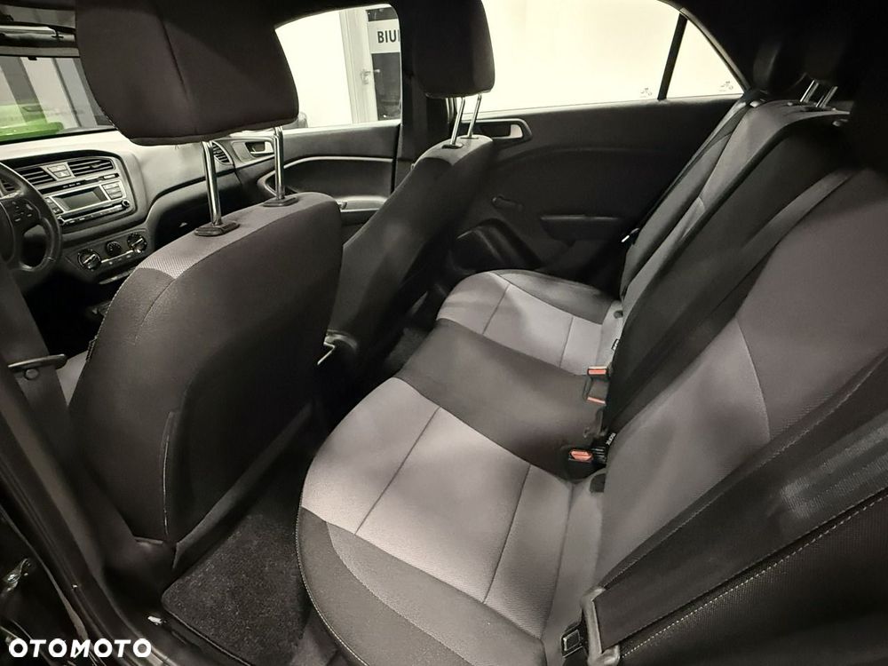 Hyundai i20 1.2 Elegant - 14