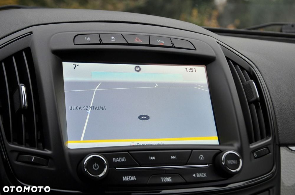 Opel Insignia - 31