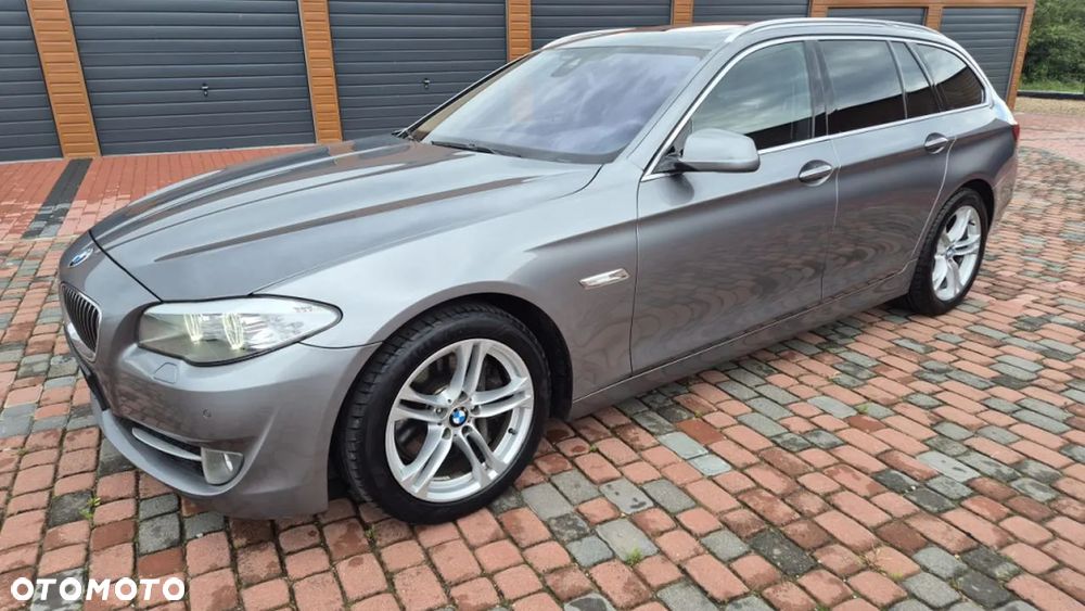 BMW Seria 5 535d Touring Sport-Aut Luxury Line - 1