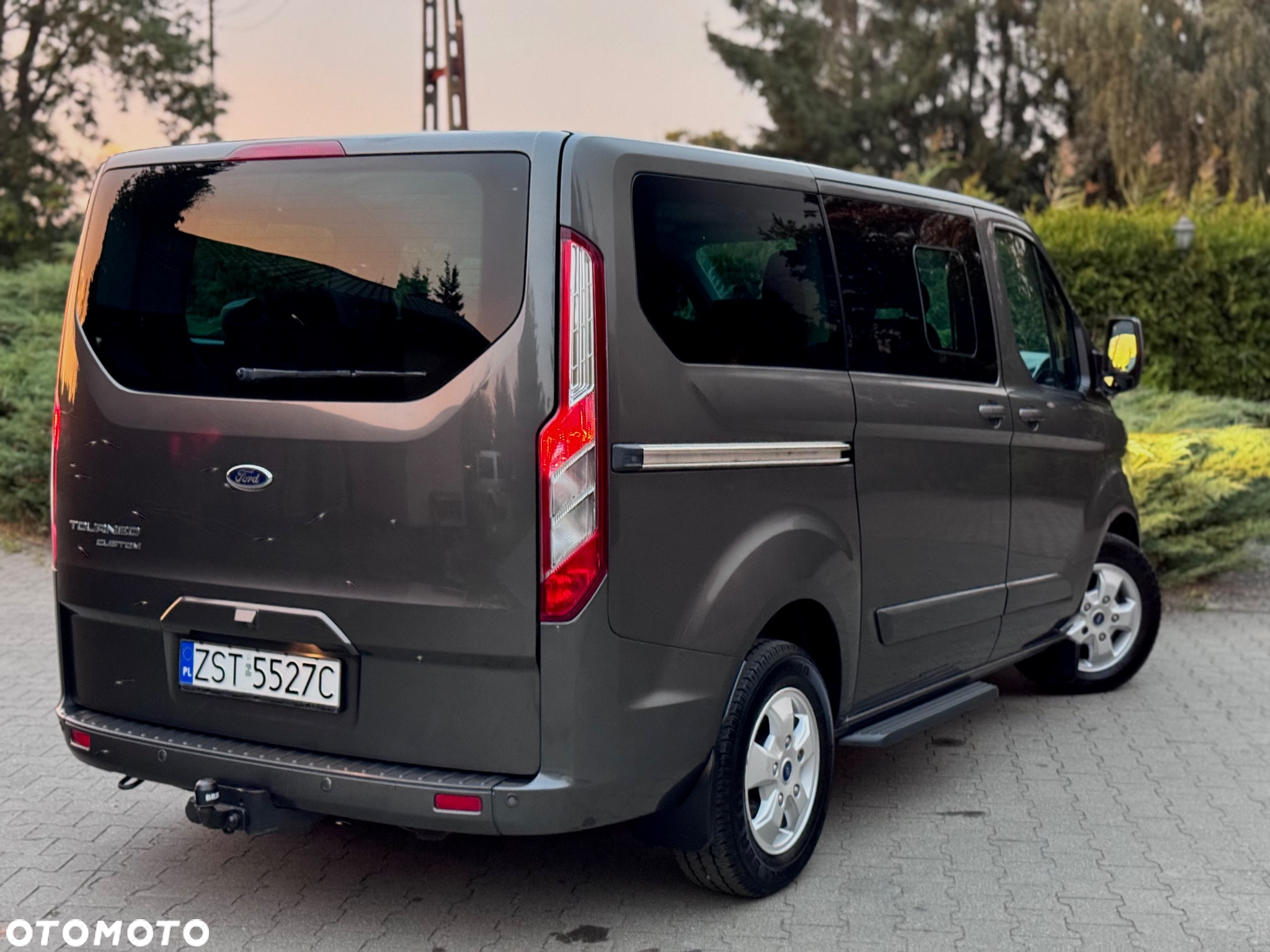 Ford Tourneo Custom 2.0 TDCi L1 Titanium - 3