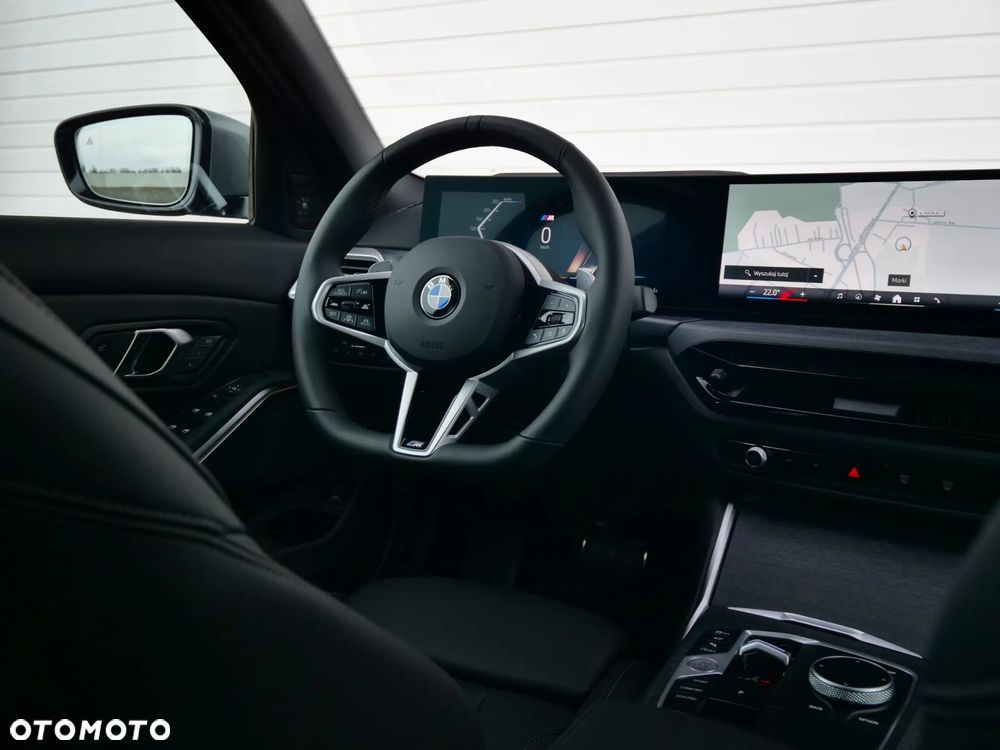 BMW Seria 3 330i xDrive M Sport sport - 16