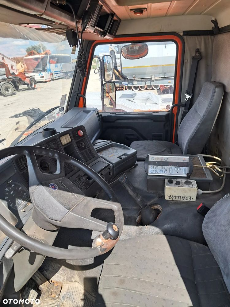 Scania 93 - 5