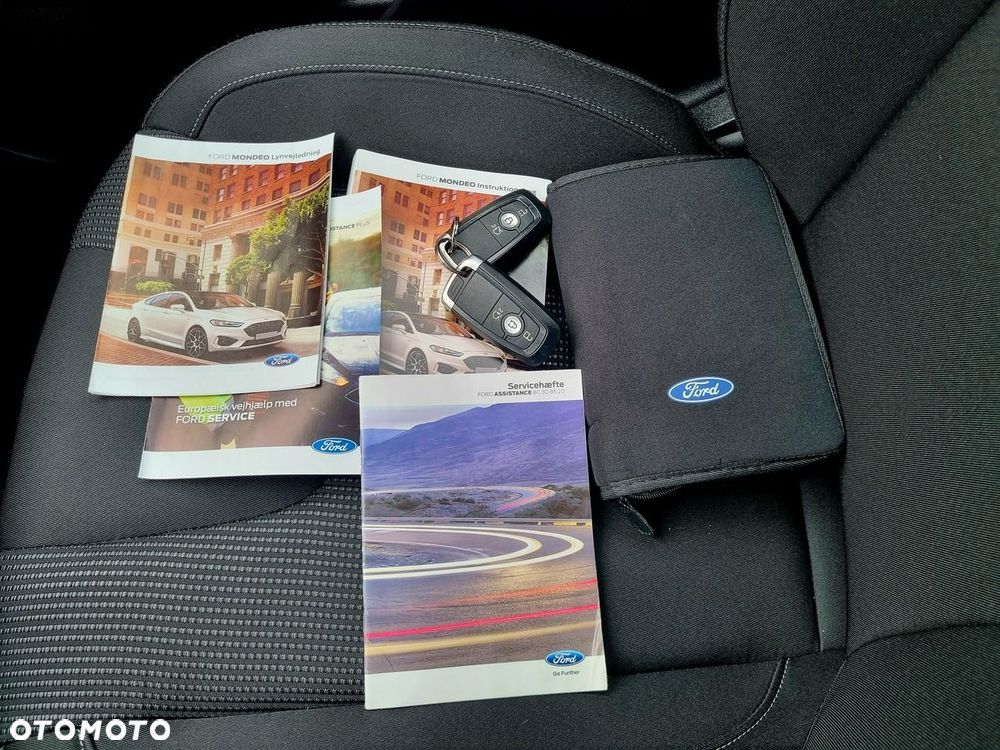Ford Mondeo 2.0 EcoBlue Titanium - 28