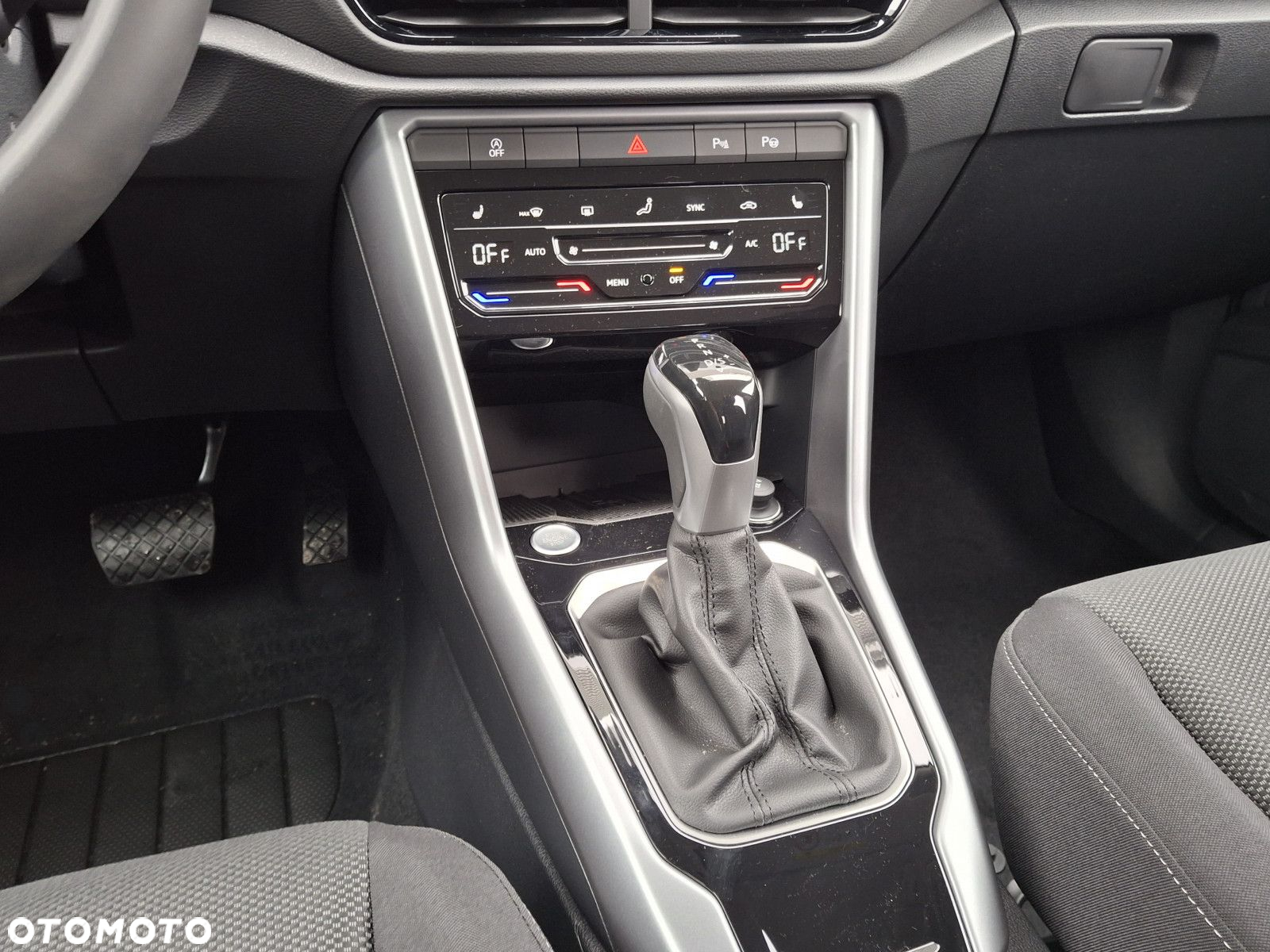 Volkswagen T-Roc 1.5 TSI Life DSG - 17