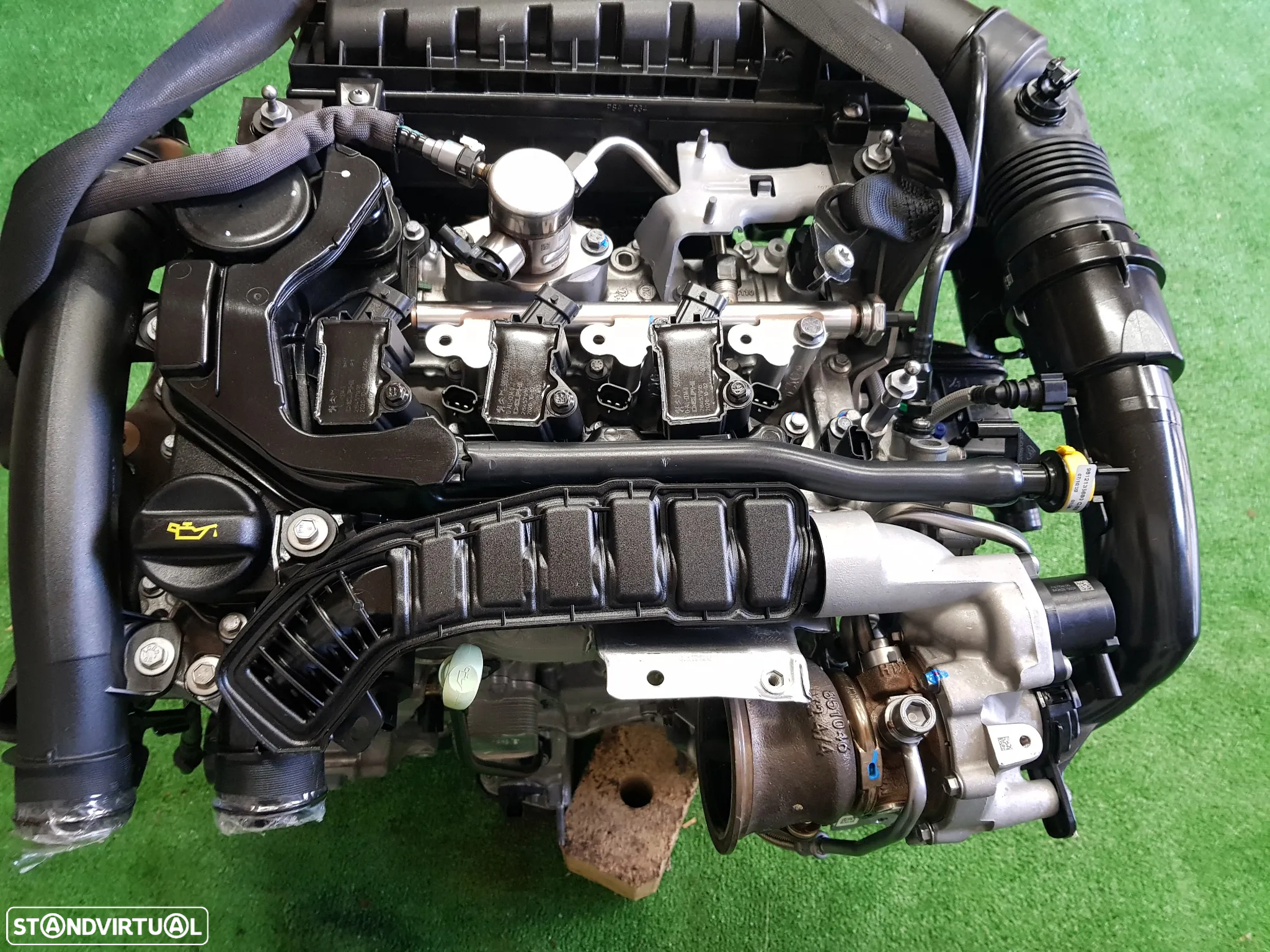 Motor semi novo 1.2 12v turbo E-THP Peugeot 3008 II 5008 II 208 2008  Citron C3 C4 Opel Mokka Corsa f Referencia HN05 - 2
