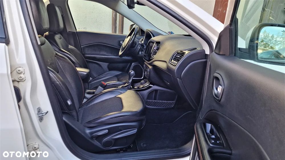 Jeep Compass 1.4 TMair Limited 4WD S&S - 12