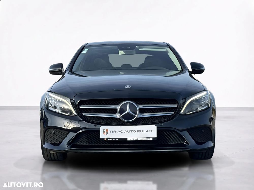 Mercedes-Benz C - 9
