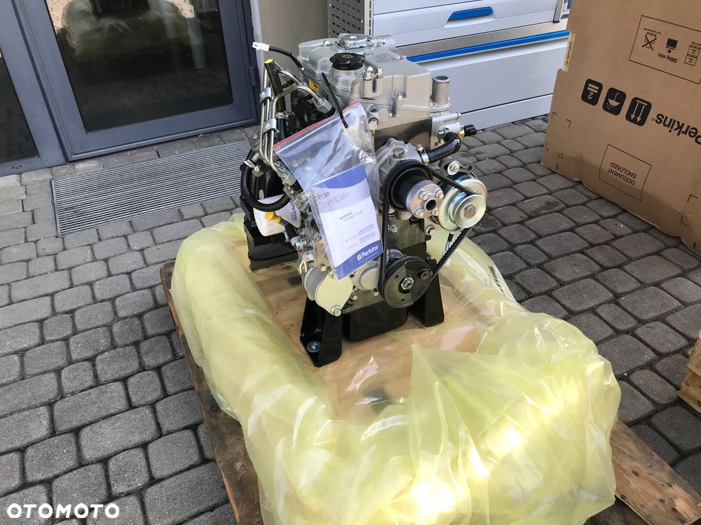 SILNIK Perkins 403D-11 403D 11 15499netto - 2