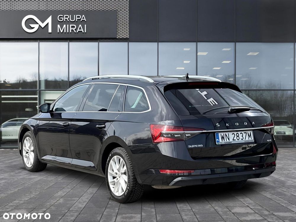 Skoda Superb 2.0 TDI SCR 4x4 Style DSG - 3