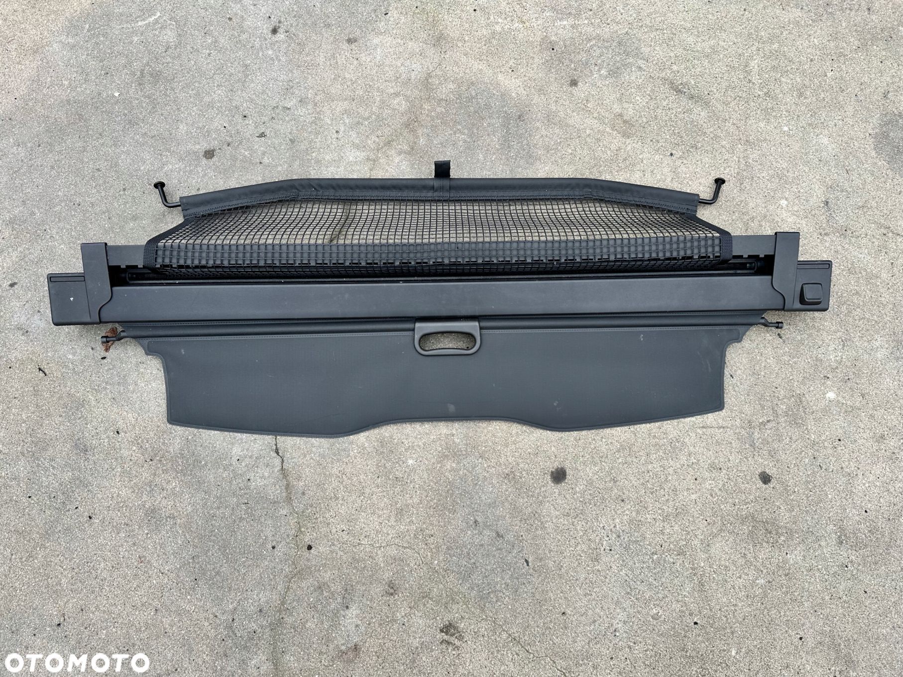 Roleta Bagażnika Czarna z Siatką BMW F11 2015r 9200685 - 1