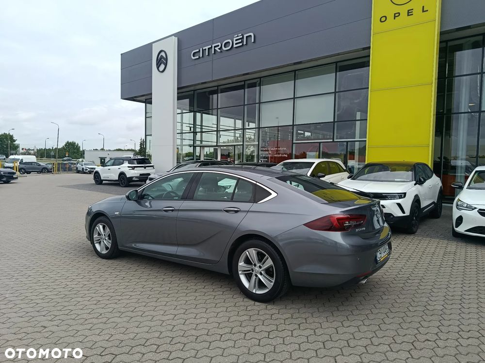 Opel Insignia 2.0 CDTI Innovation S&S - 2