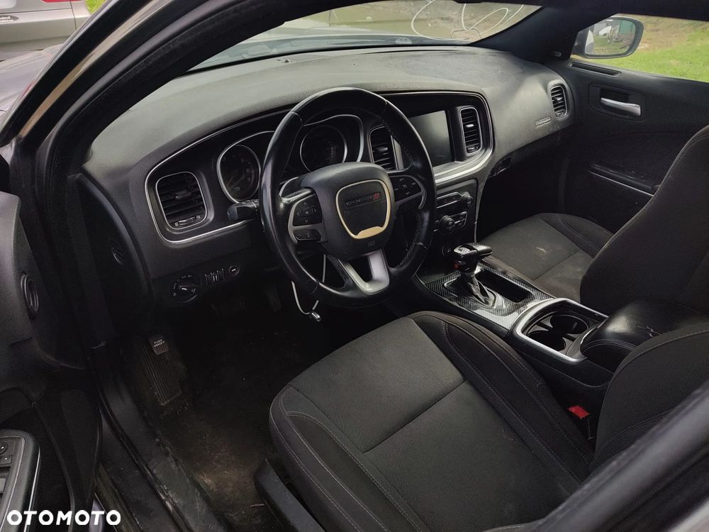 Dodge Charger 3.6 SXT AWD - 6